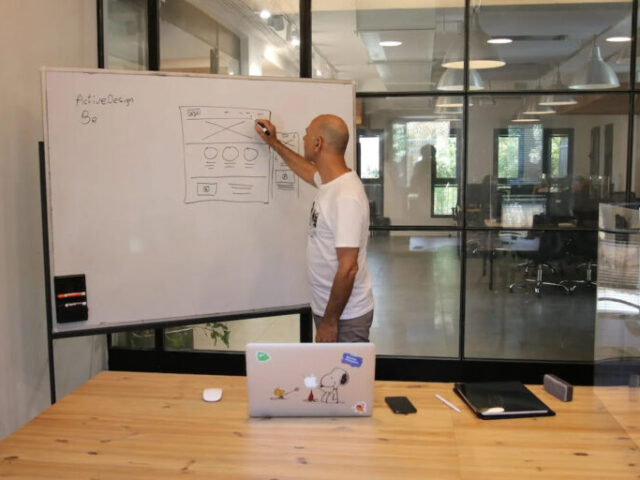 Unraveling 4thPointer’s Strategic Approach to UI/UX Design